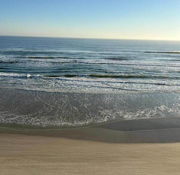 Coastal Condo On The Beach At Ocean Trillium #501