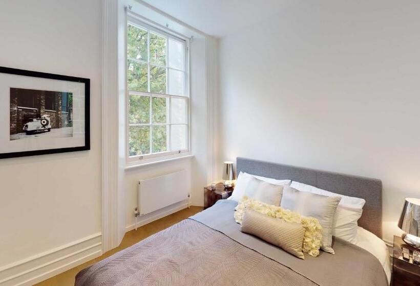 The Harrington   Knightsbridge   18 Rutland Gate