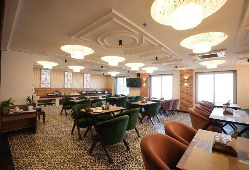 Elite Hotel Lime Stay Greater Noida