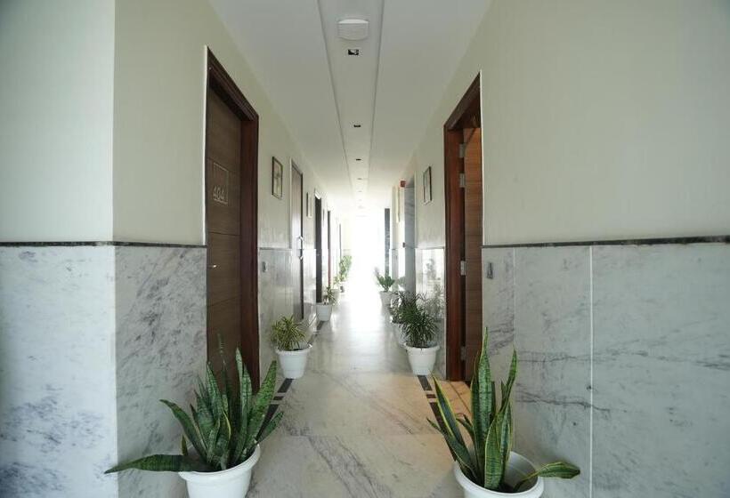 Elite Hotel Lime Stay Greater Noida