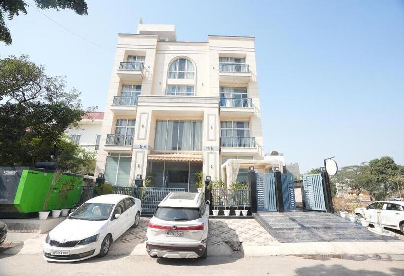 Elite Hotel Lime Stay Greater Noida