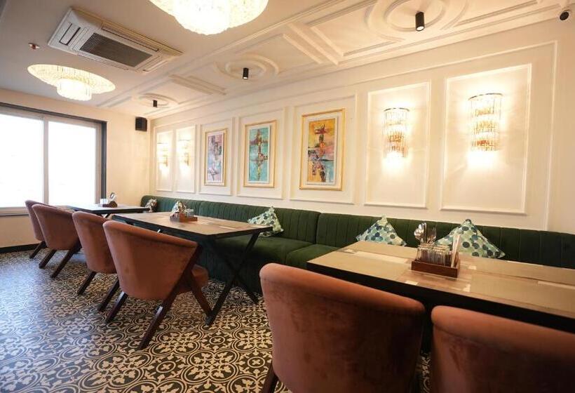 Elite Hotel Lime Stay Greater Noida