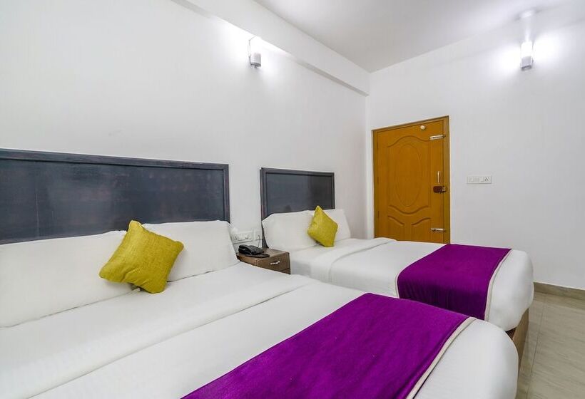 Fabhotel Abrigo Residency