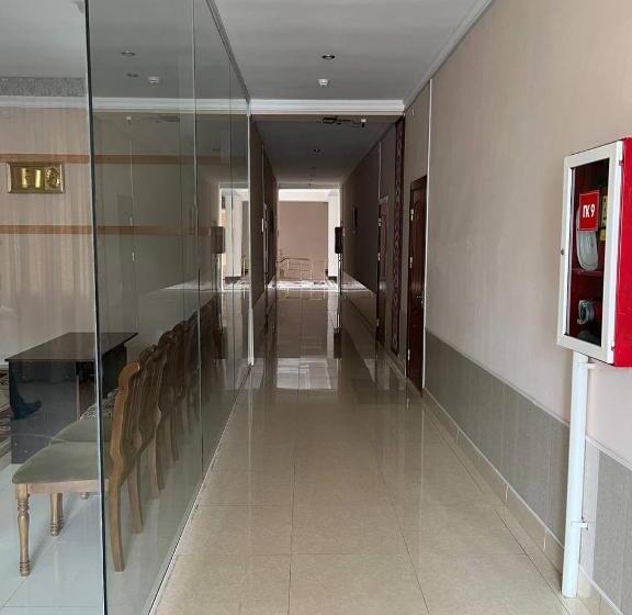 酒店 отель нодир самарканд