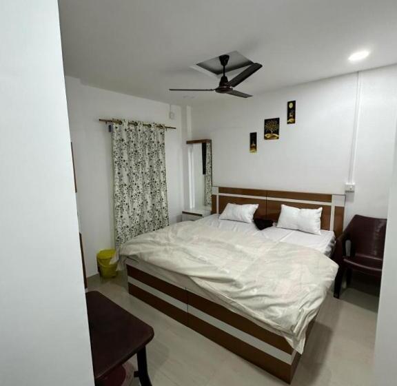 فندق Always Living Jorhat