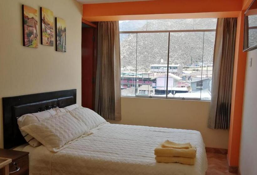 هتل Andinos Del Colca