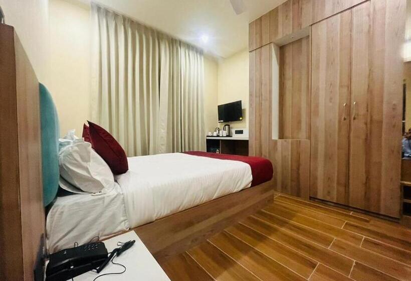 호텔 Anju Shree Inn