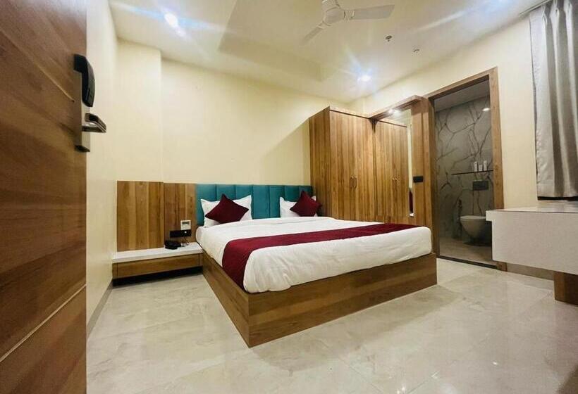 호텔 Anju Shree Inn