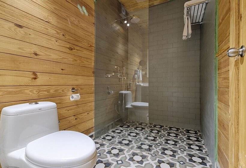 בית מלון כפרי Aralea Beach Resort By Stone Wood, Morjim