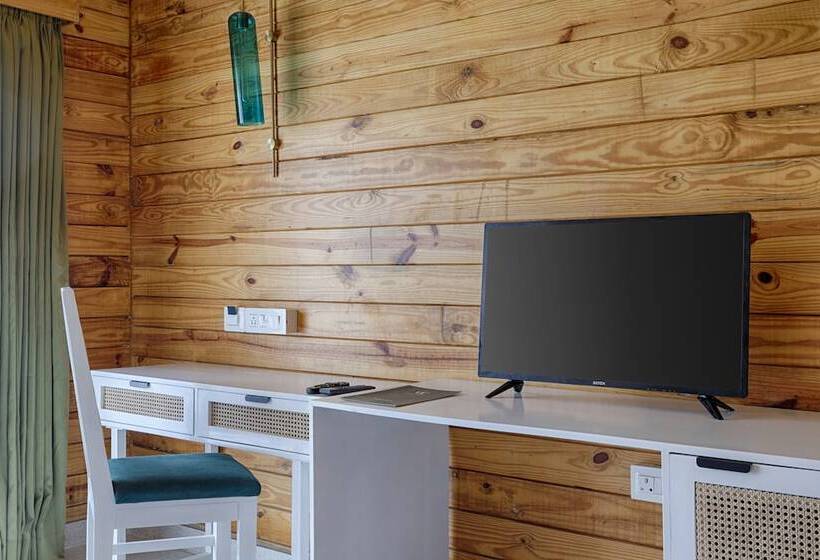 בית מלון כפרי Aralea Beach Resort By Stone Wood, Morjim