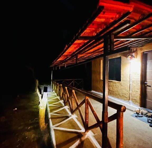 ホテル Athulyam Kanha, Kanha National Park, Mukki Gate