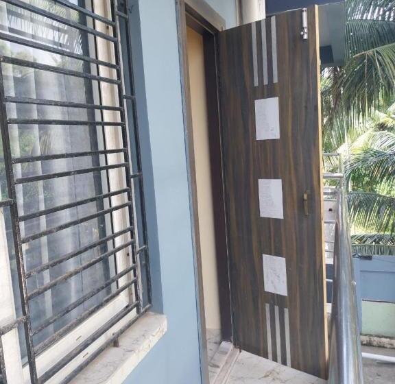 هتل Aviani New Digha