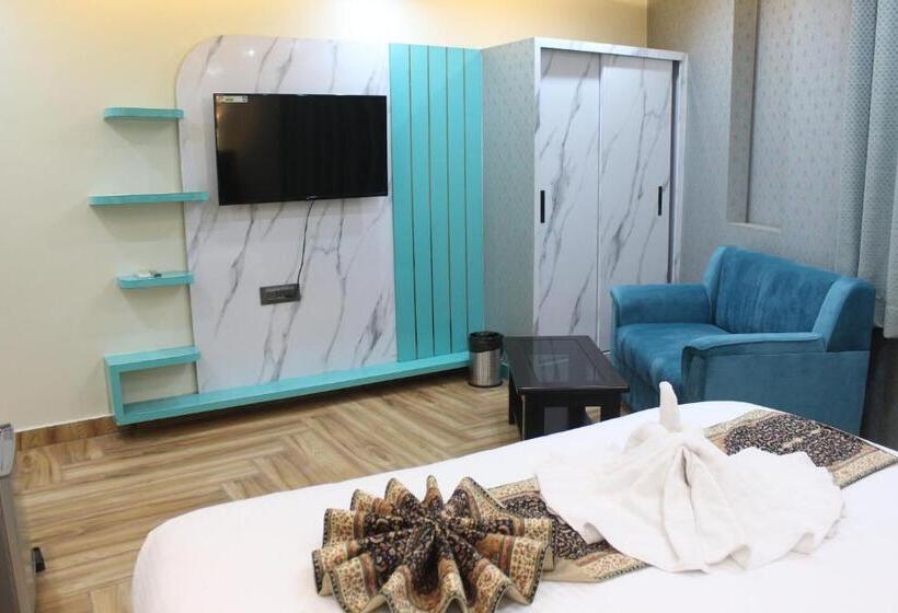 호텔 Banaras Palace