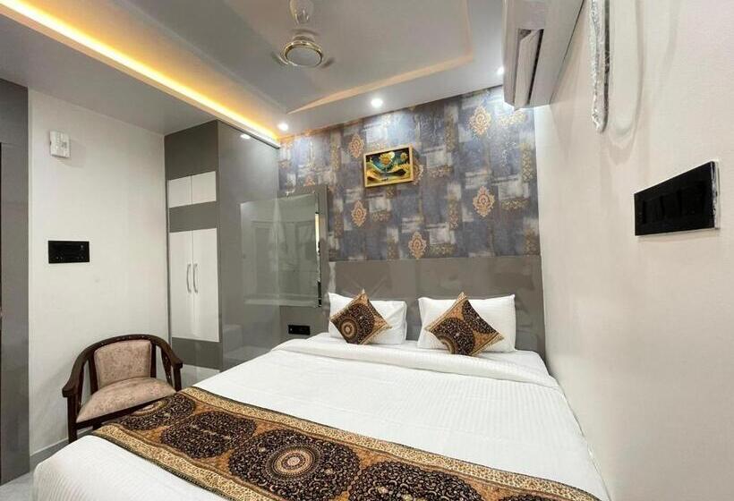 فندق Banaras Palace