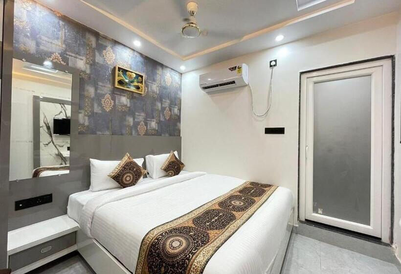 فندق Banaras Palace