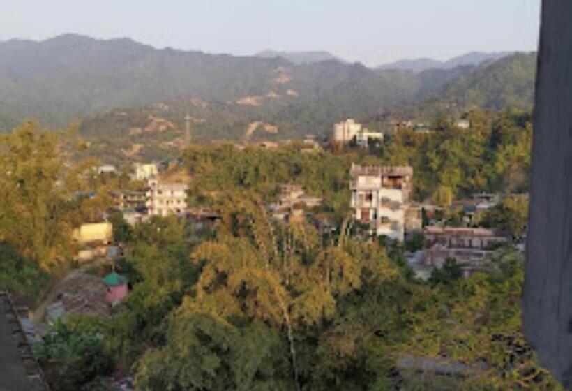 فندق Blue Pine Arunachal Pradesh