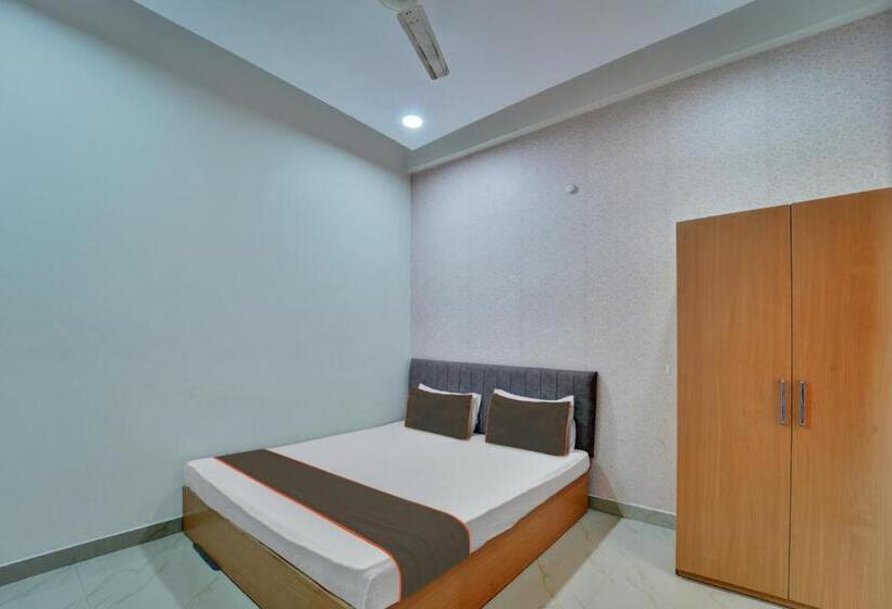 בית מלון כפרי Collection O Buddha Resort