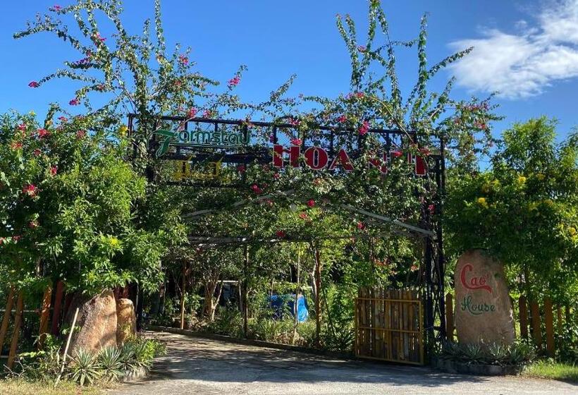 هتل کپسول Homestay Hoa Núi