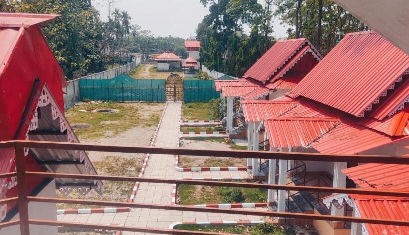 Отель Day Night Resort Restaurant