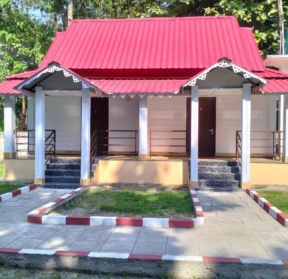 ホテル Day Night Resort & Resturant