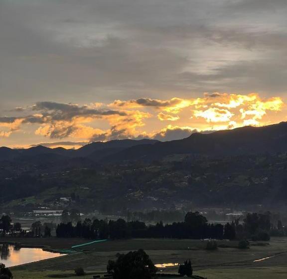 Отель Finca Villa Del Carmen