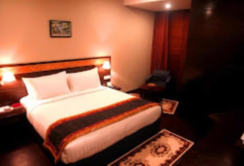 호텔 Floria Aizawl