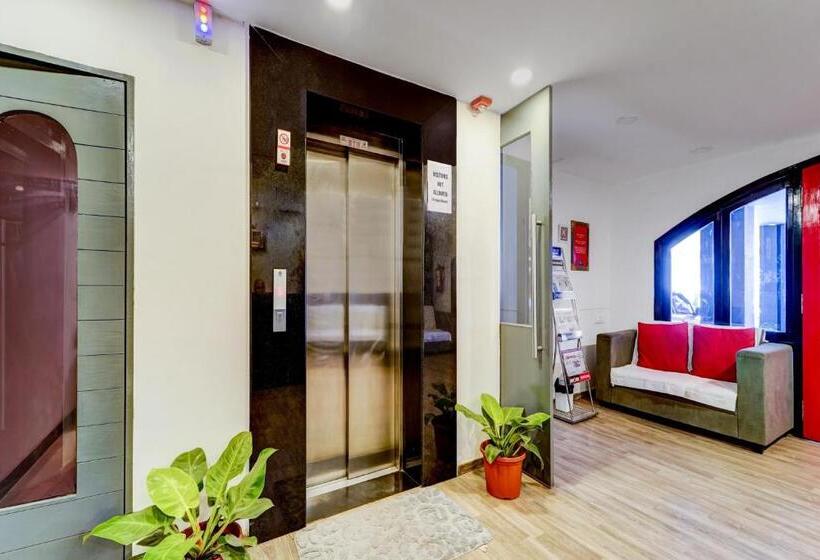 هتل Townhouse 1123 Four Season