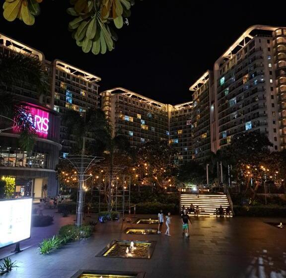 هتل La Casa Ysabela   Azure Urban Resort Metro Manila Staycation