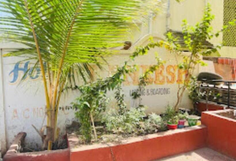 ホテル Lankesh Aurangabad