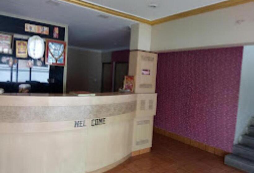 ホテル Lankesh Aurangabad