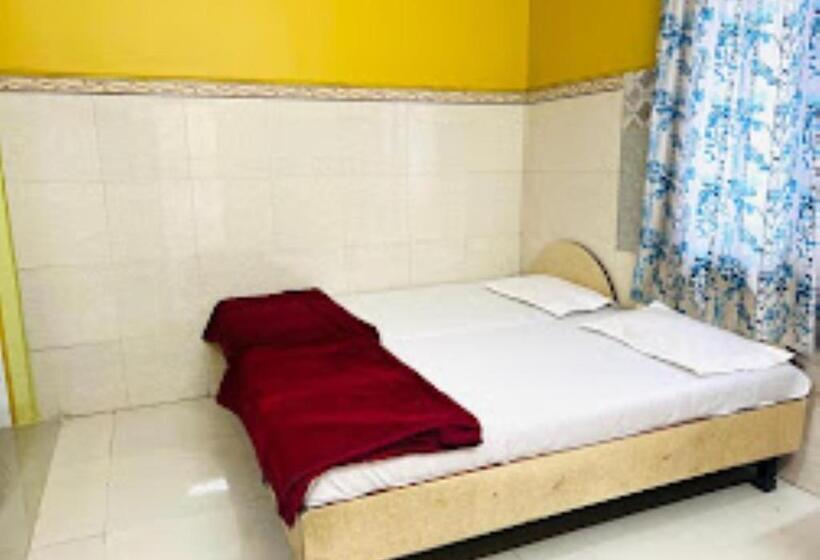 ホテル Lankesh Aurangabad