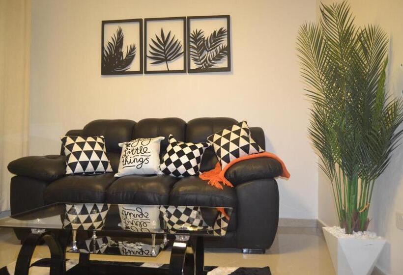 هتل Lovana Apartments And