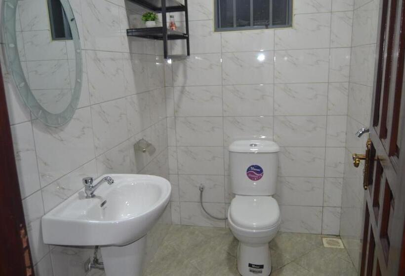 هتل Lovana Apartments And