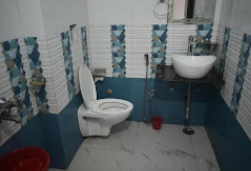 호텔 Midway & Zaika Restaurant Bihar