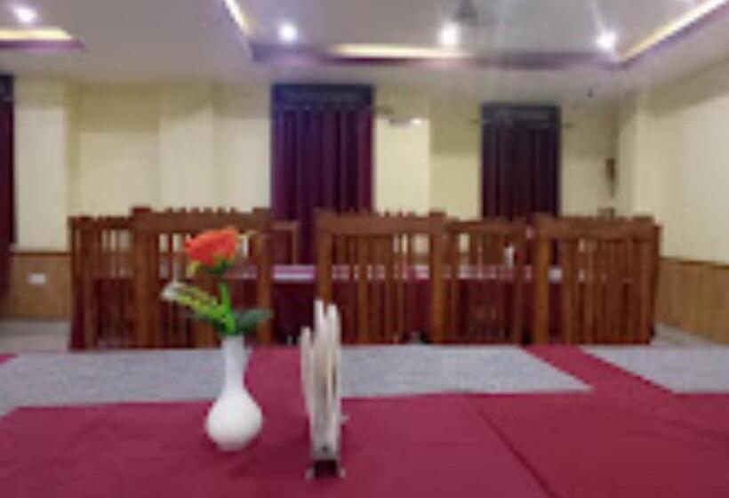 فندق Moomsie Itanagar Arunachal Pradesh