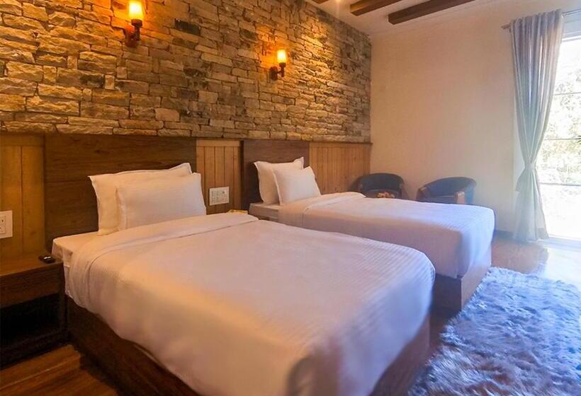 فندق Moustache Bhimtal Luxuria, Nainital