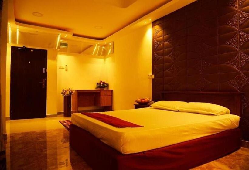 Отель New Oyo Borella