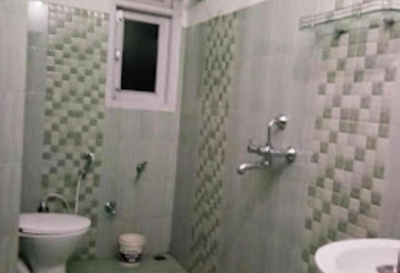 ホテル North Hill Arunachal Pradesh