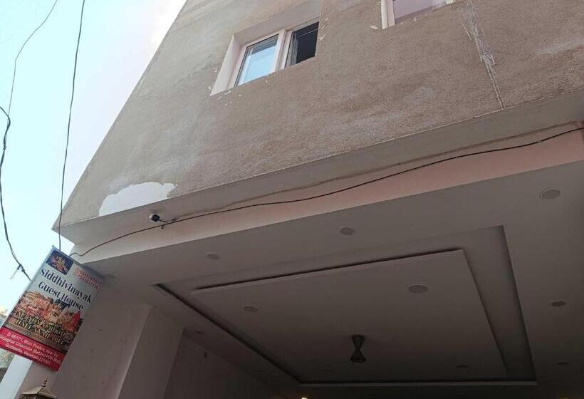 Otel Oyo Flagship Siddhi Vinayak Guest House