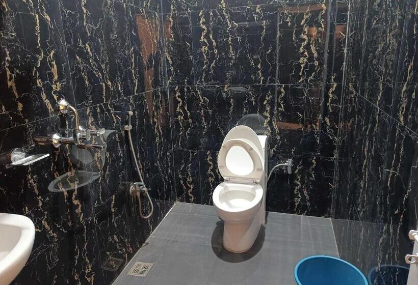 Otel Oyo Flagship Siddhi Vinayak Guest House