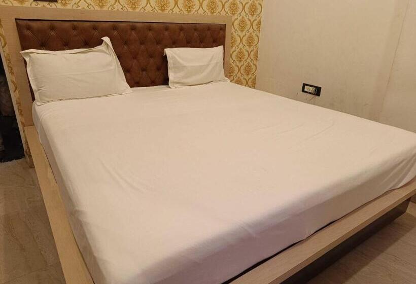Otel Oyo Flagship Siddhi Vinayak Guest House