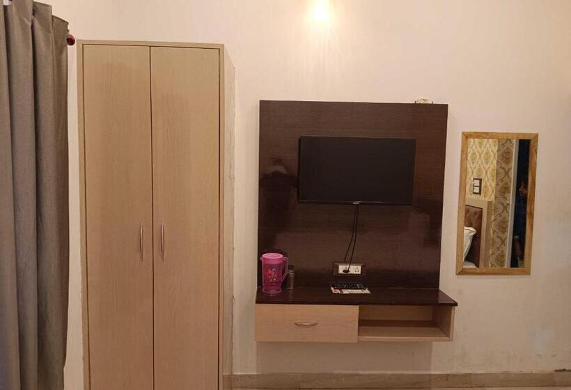 Otel Oyo Flagship Siddhi Vinayak Guest House