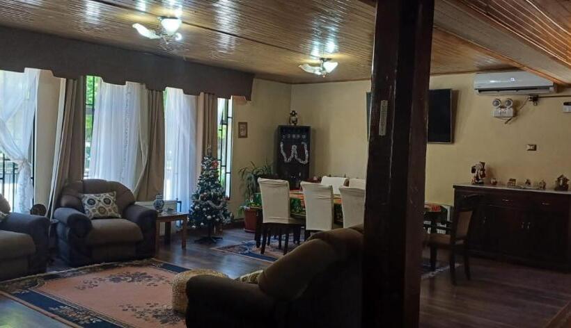 ホテル Plaza Tucapel