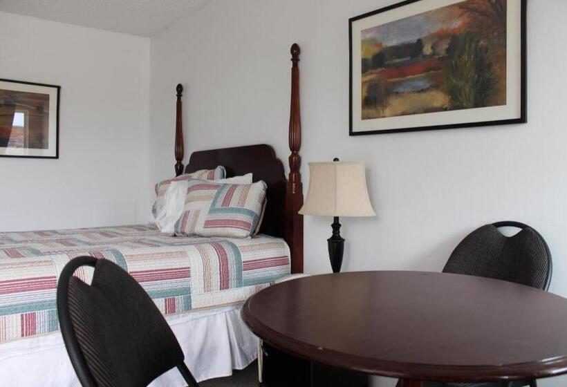 酒店 Premium Rooms By Midtown Inn