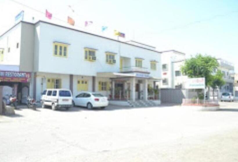Rajdhani And Guest House Gujarat   Best Family Hotel In Halol Near Pavaghad And Halol Gidc