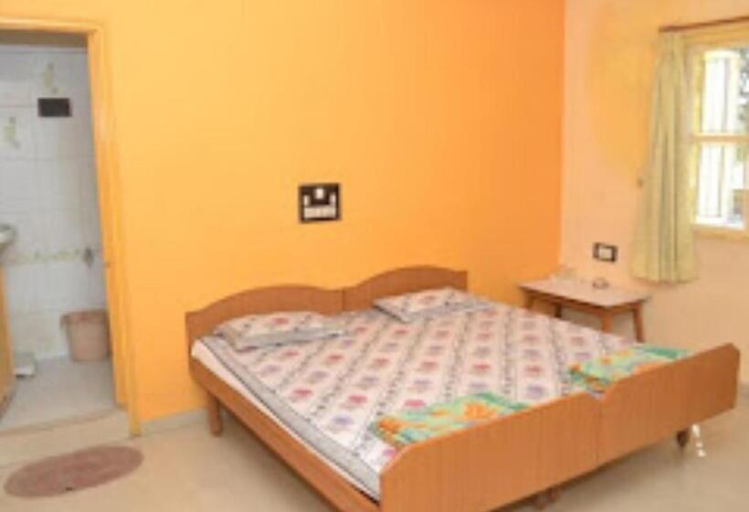 Rajdhani And Guest House Gujarat   Best Family Hotel In Halol Near Pavaghad And Halol Gidc