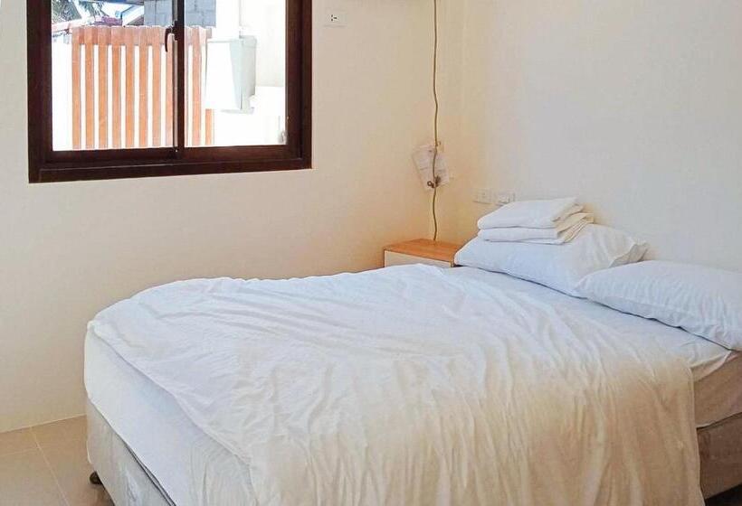 בית מלון כפרי Reddoorz @ Lm Apartelle Boracay