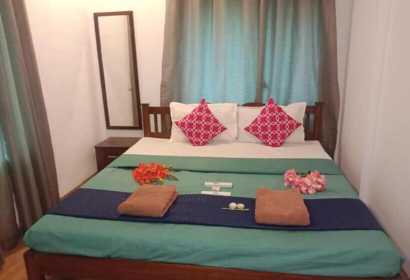 בית מלון כפרי Rooms At Sea Dreamz