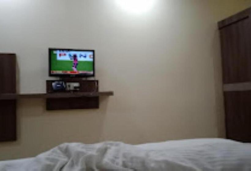 בית מלון כפרי Saraswati Inn,aurangabad