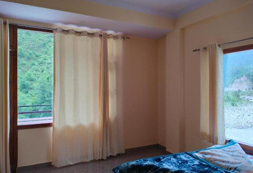 酒店 Splendour Food And Stay